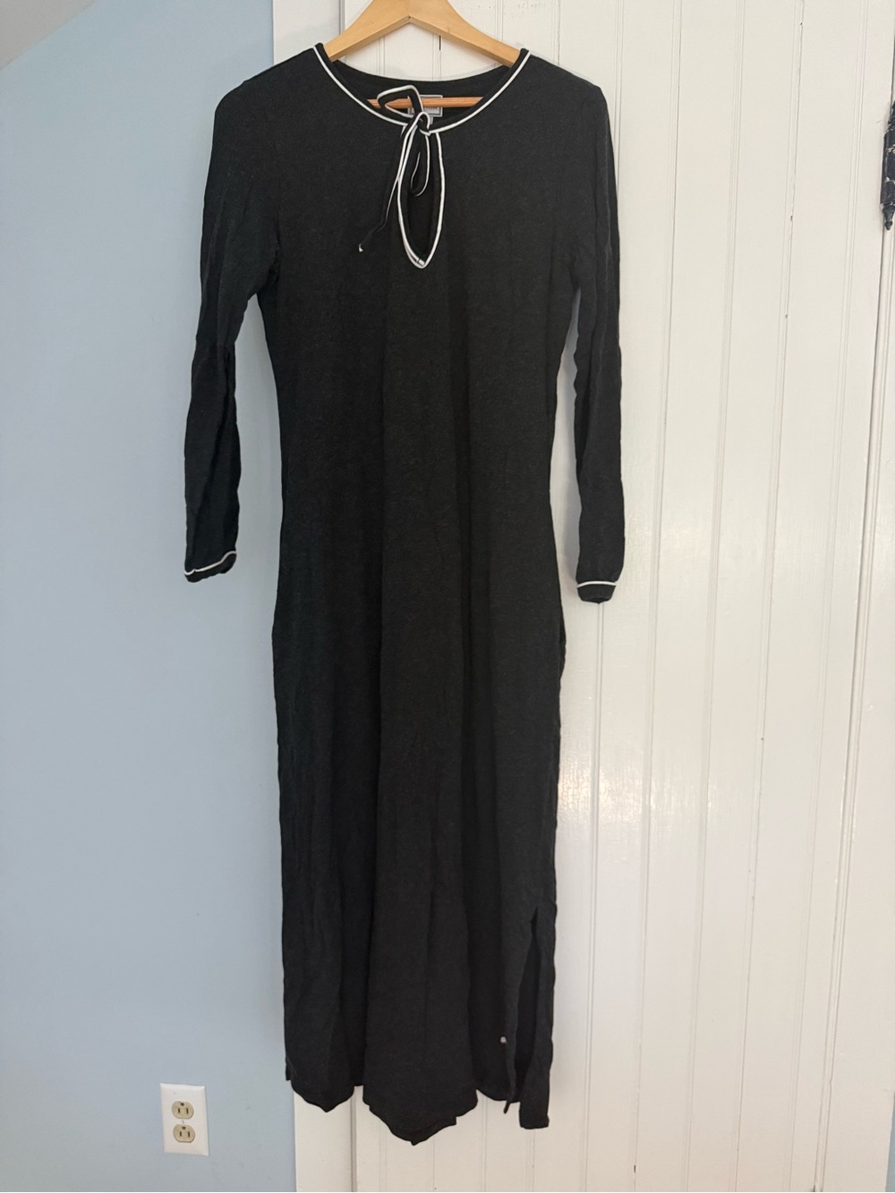 Petite Plume RARE Jersey Delphine Nightgown Sz Small in Charcoal